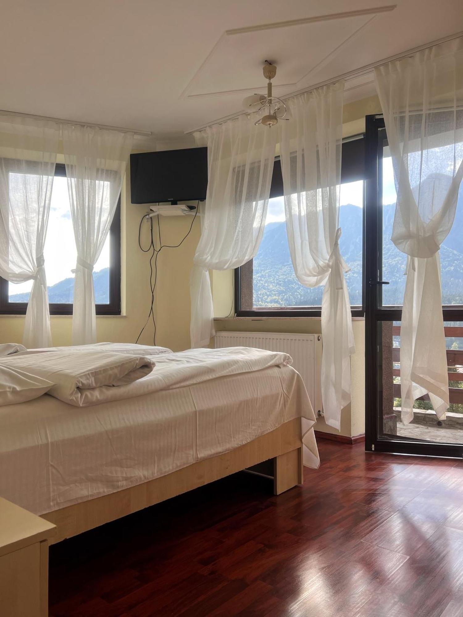 Vila Alunis Buşteni Exteriér fotografie